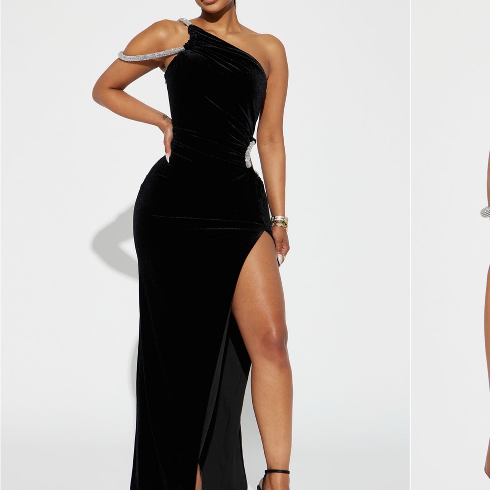 Elegant Black One-Shoulder Dress Jewel Velvet Gown